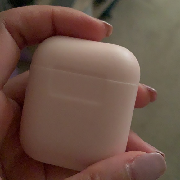 AirPods <3 case included - Picture 2 of 2